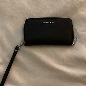 Michael Kors Wristlet